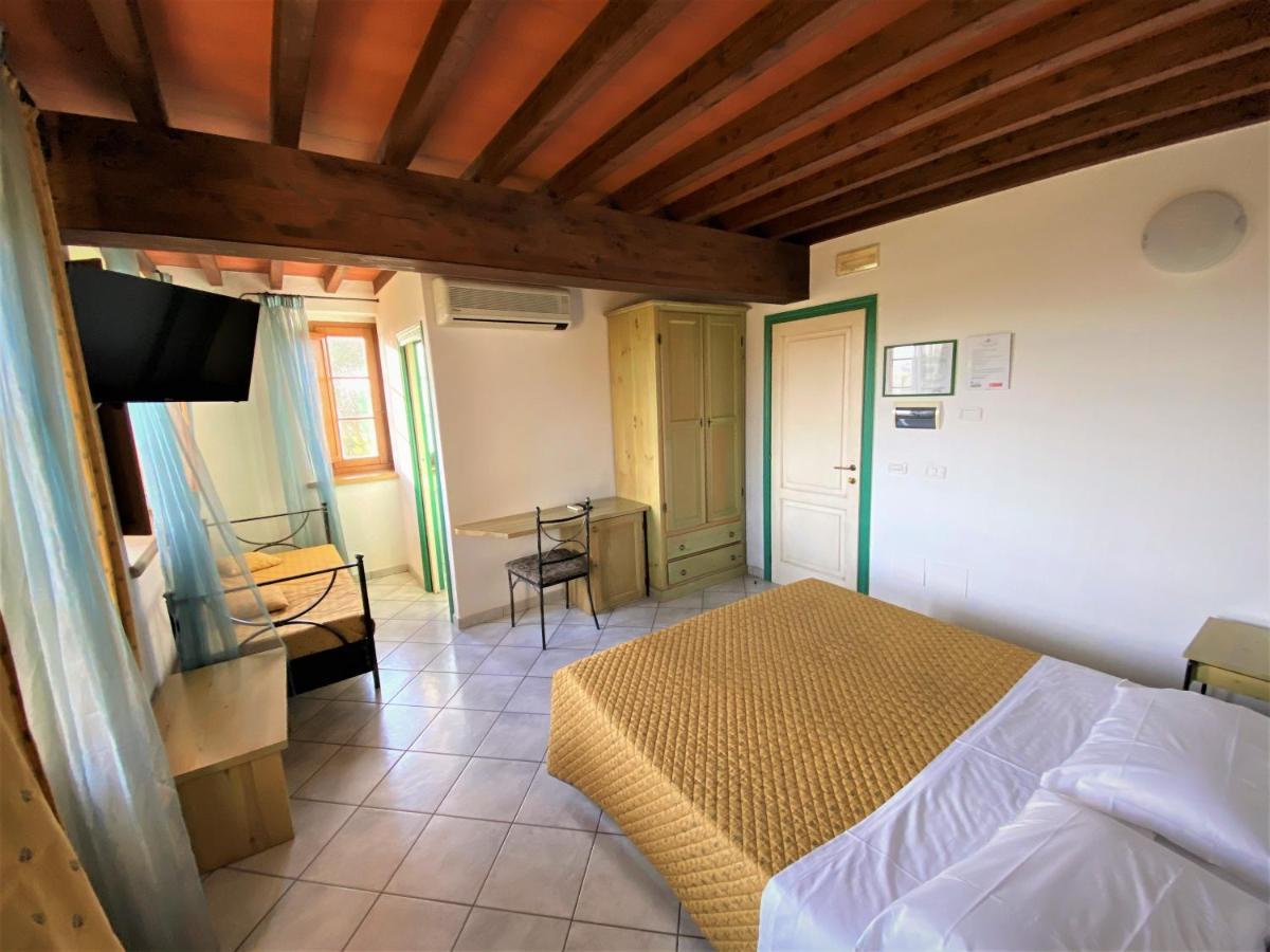 Tenuta La Lupa Кастеллина-Мариттима Экстерьер фото